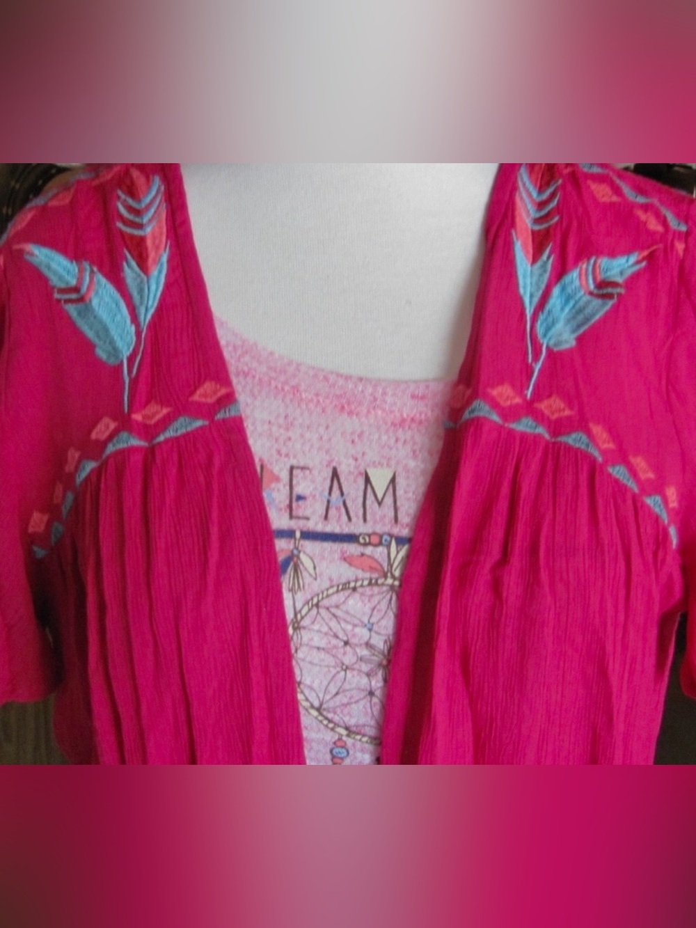 Roper Fuchsia Short Sleeve Cardigan with Skull & Feather Embroidery, Retail $65 - Picture 3 of 9